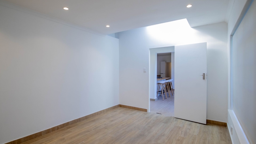 To Let 3 Bedroom Property for Rent in Constantia Western Cape
